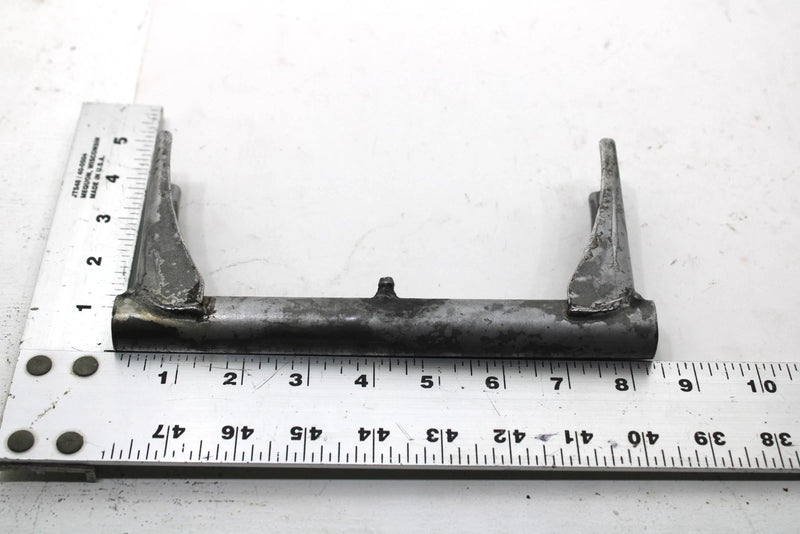 2007 Yamaha Attak Gt Oem Rear Torque Arm Bracket 8FU-47417-11-00 SY135
