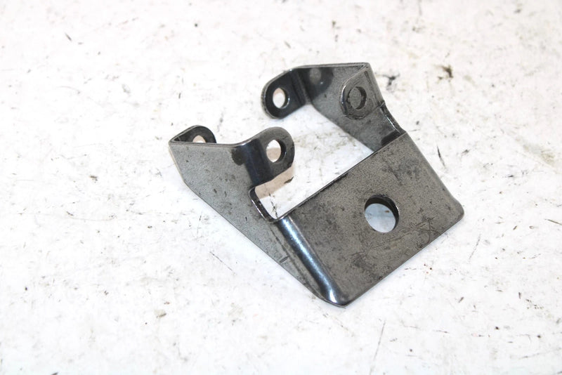 1987 Yamaha Phazer Oem Engine Bracket 3 8V0-21429-01-00 SY64