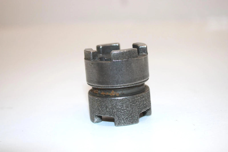 85 Yamaha  Moto 4 Yfm200n Oem Clutch Dog 52G-17285-00-00 Q3524