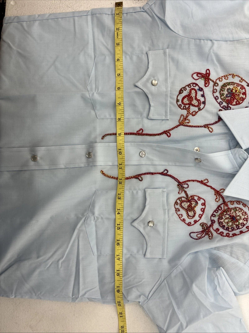 New Women’s Champion Western Blue Design Long Sleeve Pearl Snap Size 15 MM-43