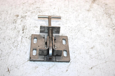 1992 Yamaha Waverunner Lx 650 Oem Seat Latch EU0-63850-00-00 JY22