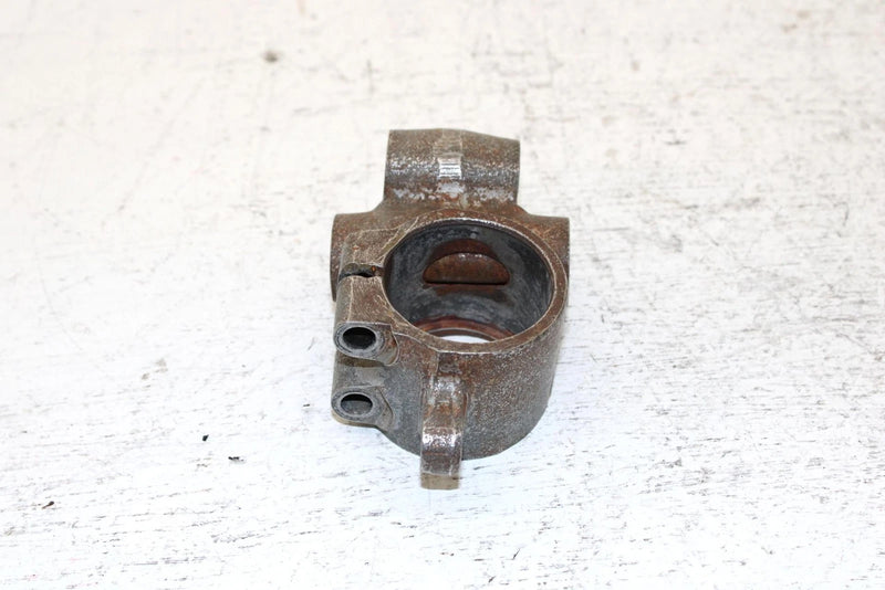1989 Yamaha Phazer Oem Right Strut Bracket 8V0-2377E-01-00 SY13
