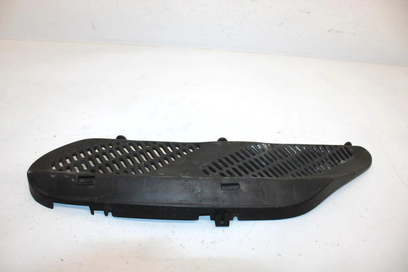 2001 MXZ 700 Oem RH INtermediate Grill, Black 517302028 SSS