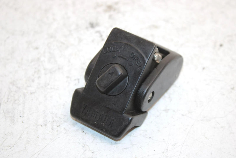 1993 Yamaha Waverunner 650 Oem Hood Latch FJ0-62840-00-00 JY23