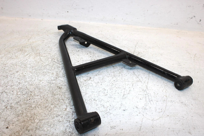 2006 John Deere  Buck 650 Oem Front Lower Right A Arm 706200360 AJ0