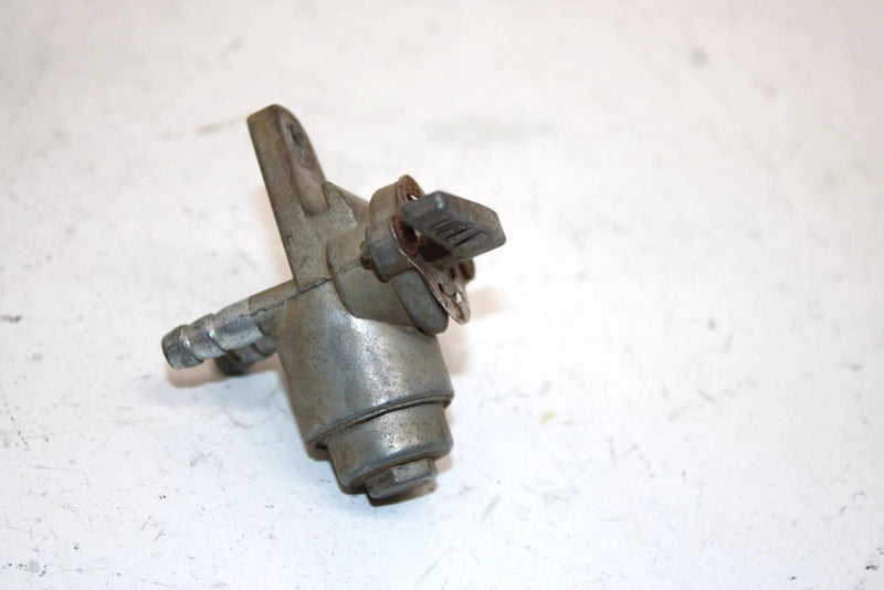 05 Polaris Phoenix 200 Oem Fuel Shut Off Valve 0450366 AP35