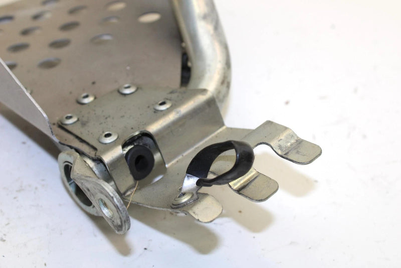 2007 Yamaha Phazer Oem Left Foot Rest Foot Well 8GJ-21960-00-00 SY96