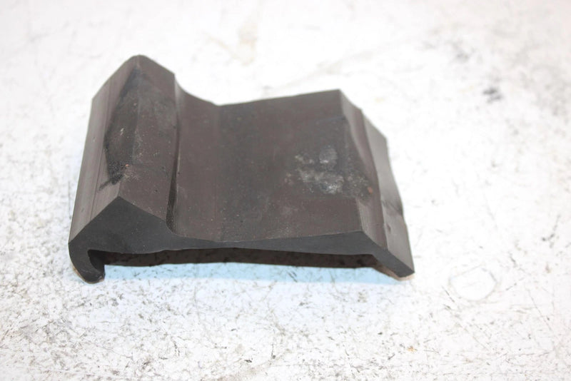 94 Yamaha Vmax 600 Oem Ski Stopper 8AB-23743-00-00 SY2