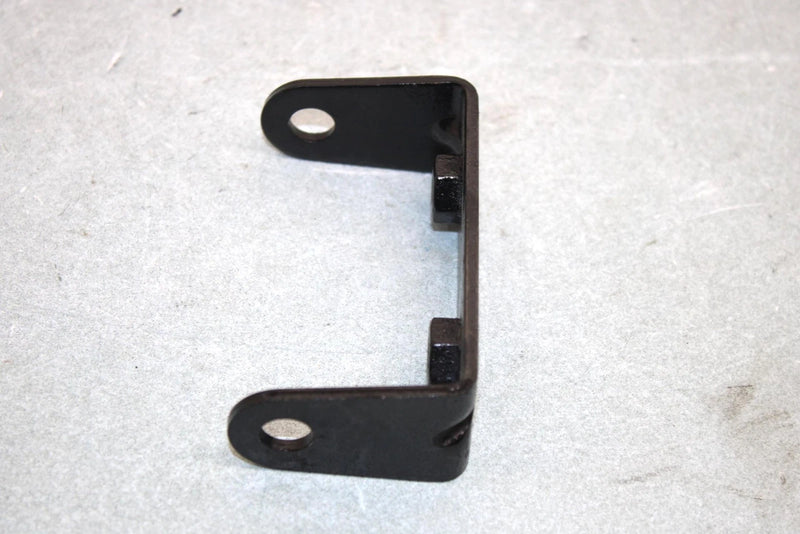 01 Arctic Cat 400 4x4 Oem Front Upper Gear Case Mount 0506-149 AA21