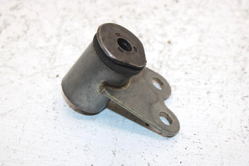 2004 Yamaha  Bruin 350 Oem Upper Engine Mount 5UH-F1316-01-00 AY24