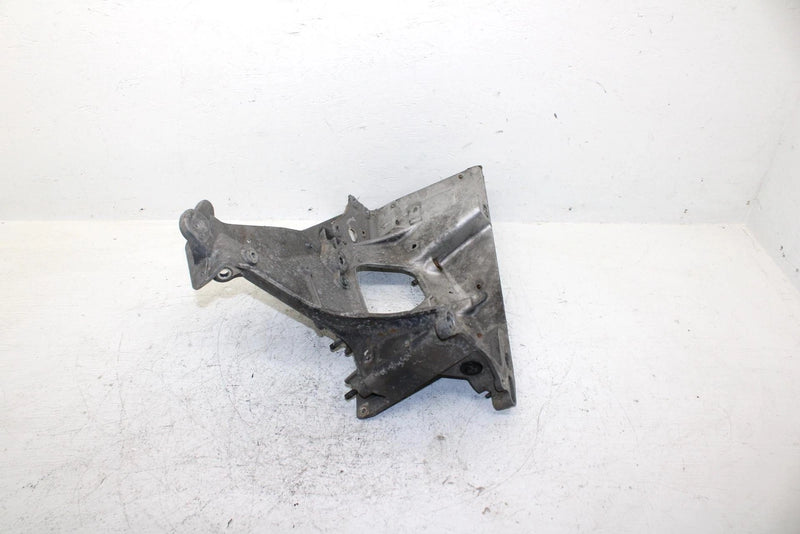 2013 Polaris 600 Rush Pro R Oem Right Bulk Head 1018520 SP29