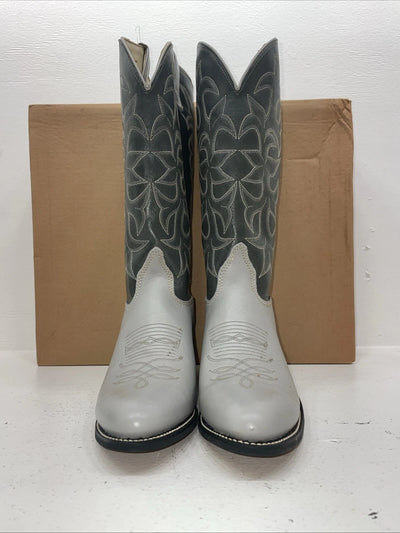 New Women’s Gray Kenny Roger’s Cowboy Boots. 40702 9 M. 15-97