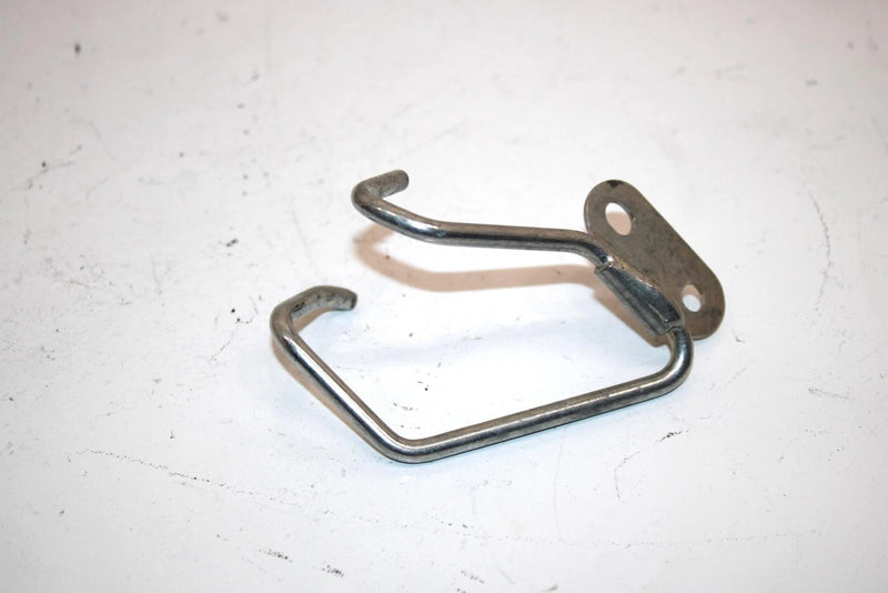 18 Suzuki King Quad 500 Oem Air Cut Bracket 18610-31G00 AS9