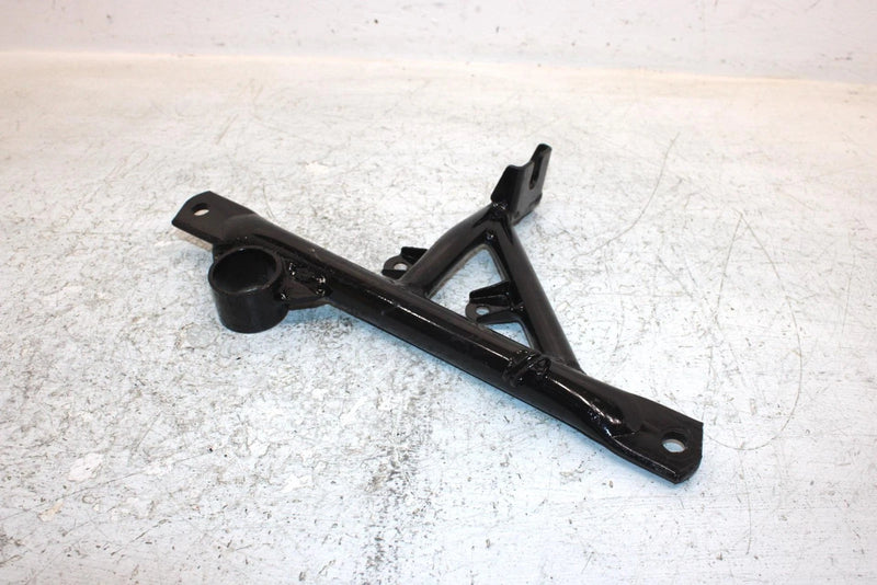1998 Suzuki Quadrunner 250 Oem Frame Brace 41910-39D00-019 AS13