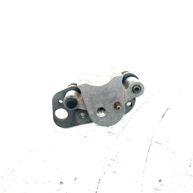 01-02 Polaris Magnum 325 4X4 OEM Front Brake Caliper Pair 1910547 AP246
