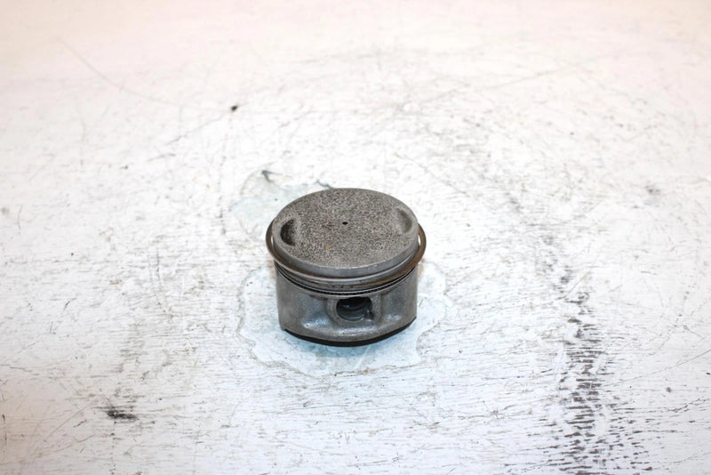1990 Yamaha  Moto 4 Oem 67mm Cylinder 21V-11631-00-Y0 AY5
