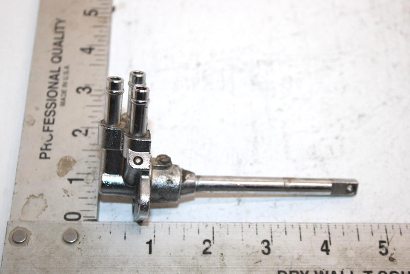 1987 Kawasaki 650 Sx Oem Fuel Petcock 51023-3706 JK7
