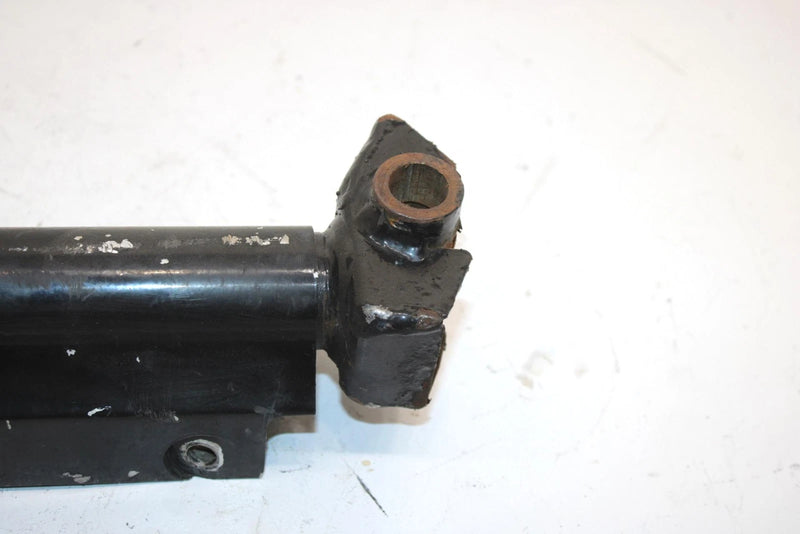 97 Arctic Cat Jag Oem Right Steering Knuckle 0703-442 SA26