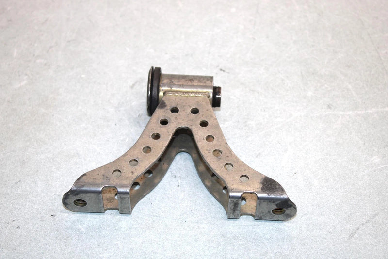 03 Yamaha  Kodiak 450 Awd Oem Engine Mount Stay 5ND-F1315-01-00 AY44