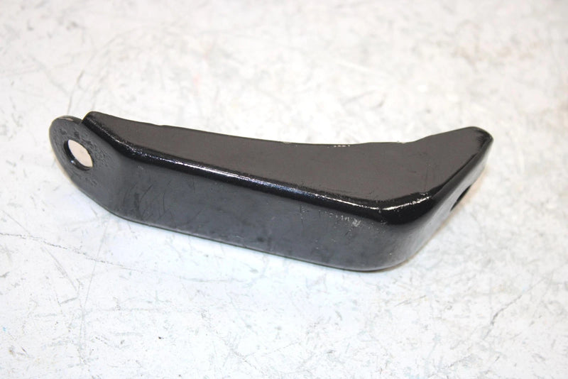 86 Honda Trx 350 A Fourtrax 350 Oem Rear Fender Bracket Blk 81302-HA7-670 AH25
