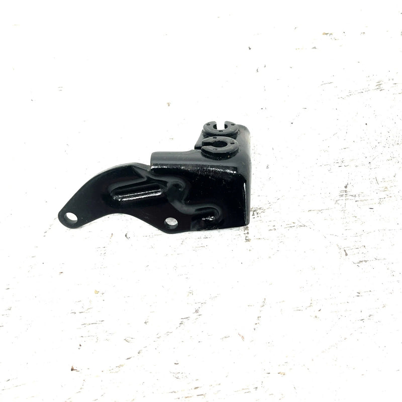 85 Yamaha Tri Moto 200 YTM200 OEM rear Brake Cable Bracket 52H-26381-00-00 AY59