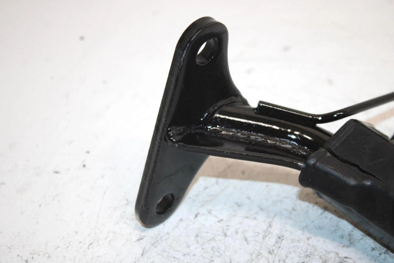 1996 Yamaha  Badger Yfm80h Oem Right Footrest 3GB-27421-10-00 AY14