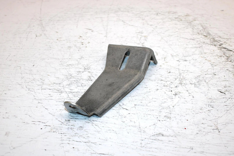 1994 Yamaha Vmax 600 Oem Oil Tank Bracket 8AB-2193F-01-00 SY25