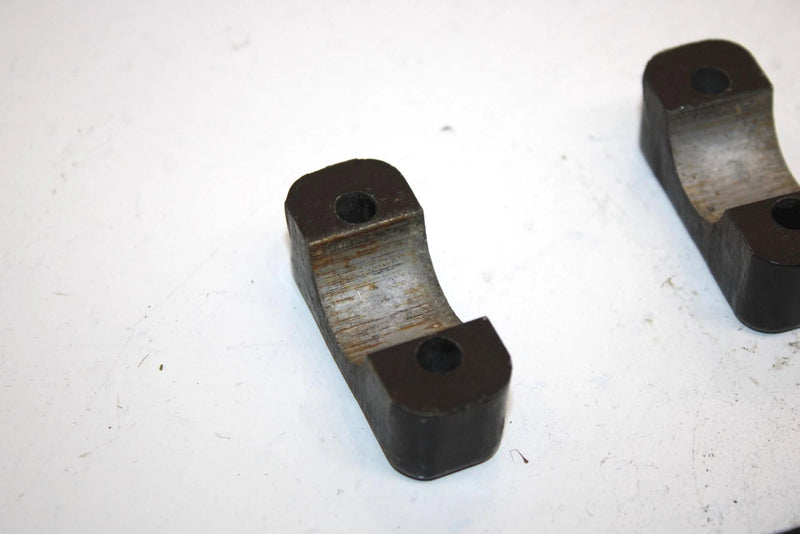 94 Polaris 440 L/c Oem Black Handlbar Block Clamp 5630382-067 5630187-067 SP6