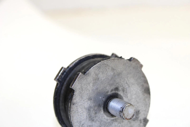 Yamaha Oem Motor Mount Damper 8M6-21486-02-00 Q1710