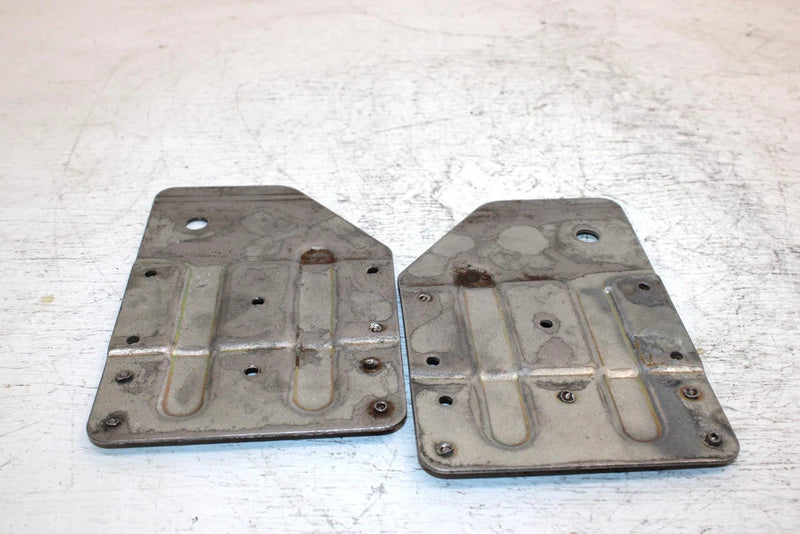1997 Yamaha Vmax Sx 700 Triple Oem Skid Mount Bracket Set 8CR-21950-06-00 SY10