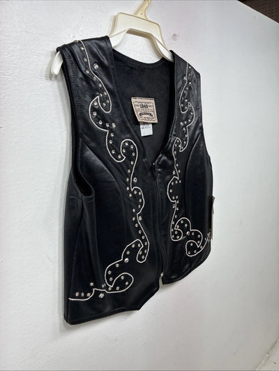 New Women’s 1848 RanchWear Black Rhinestone Sleeveless Vest Zip Up Small YY-44