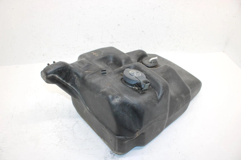 1988 Yamaha Phazer Oem Fuel Gas Tank 86M-243385-00-00 8V0-24111-03-00 SY26