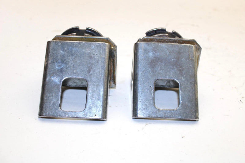 1999 Ski-doo Mxz 500 Oem Motor Mount Support and Damper Pair 570127700 B106