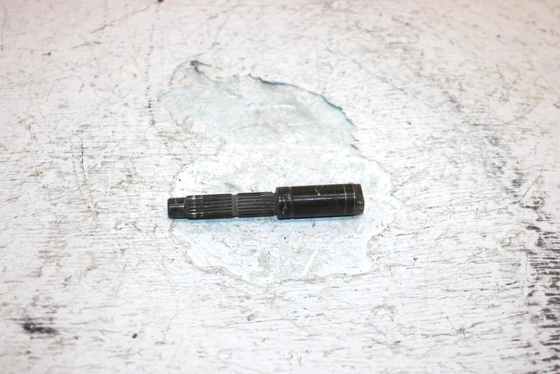 1990 Yamaha  Moto 4 Oem Drive Gear Shaft 52G-18197-00-00 AY5
