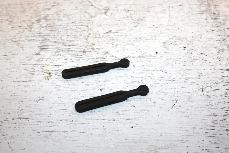 1996 Polaris Xcr 600 Oem Windshield Retainer Pair 5410970 SP21