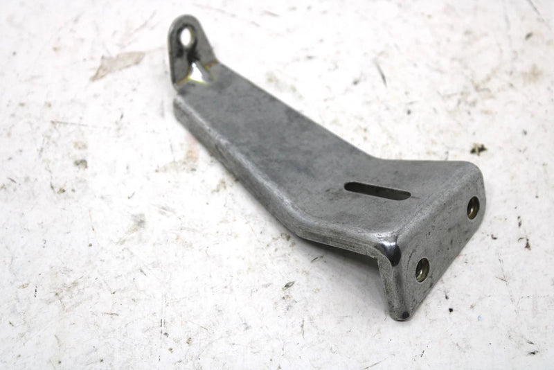 1994 Yamaha Vmax 600 St Oem Right Side Oil Tank Bracket 8AB-2193F-00-00 SY73