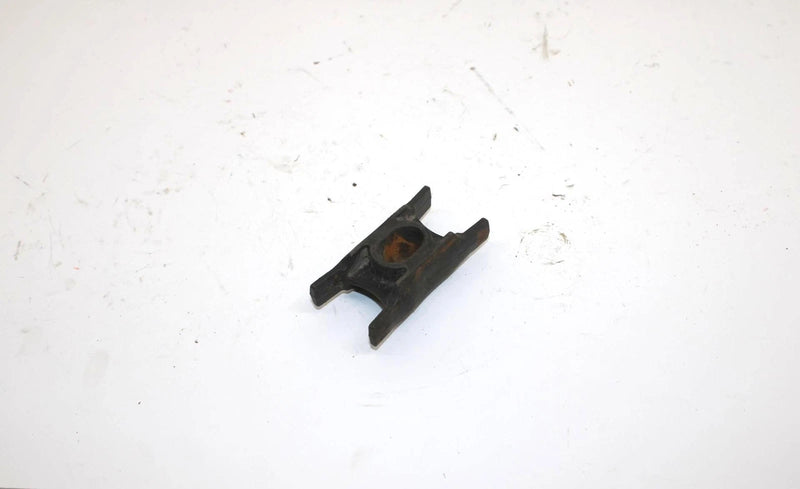03 Polaris Rmk 800 Oem Sway Bar Slide Block 5434371 Q699