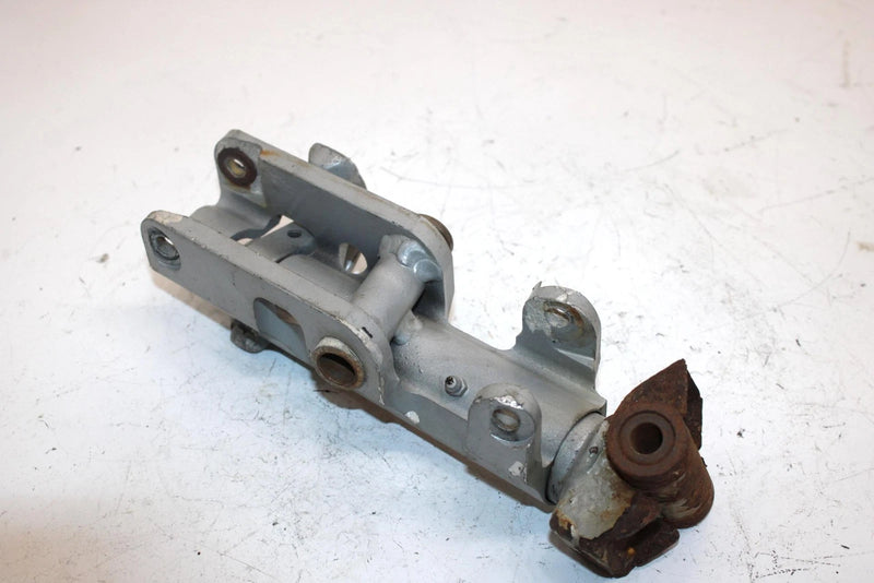05 Arctic Cat M6 Efi 141 Oem Right Steering Knuckle 1703-630 SAS2