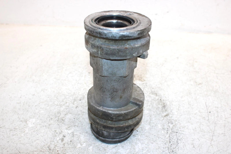 2000 Polaris Xplorer Oem Rear Axle Housing 5132098 AP169