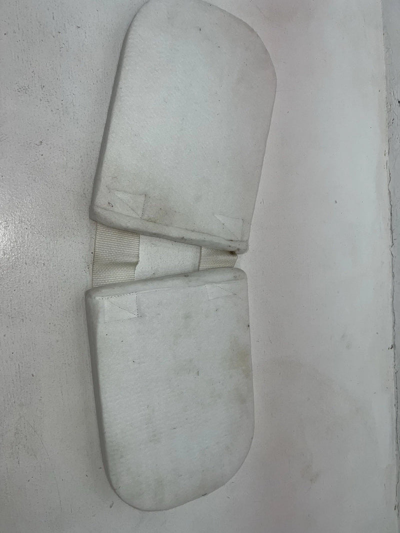 New White Fabri-Tech Wither Lifter Pad 1” KK-601