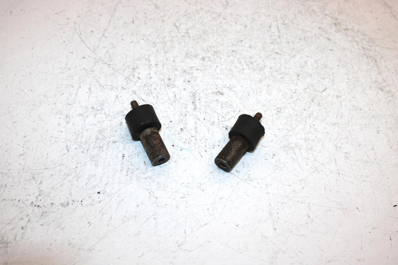 1990 Polaris Trail Boss 350l 4x4 Oem Radiator Mount Pair 3110032 5020572 AP142