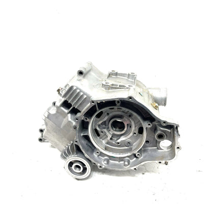 01-02 Polaris Magnum 325 4X4 OEM Crankcase 3087124 AP241