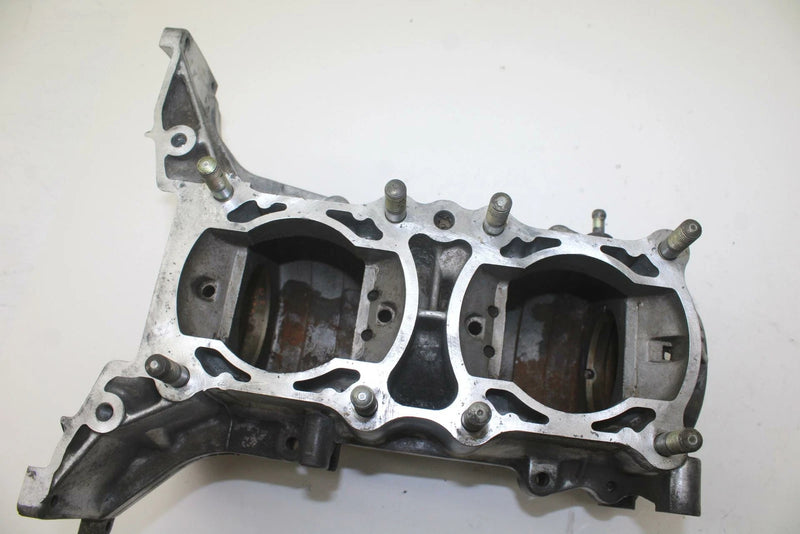 87 Polaris Trail OEM Crankcase W/Studs 3083694 SP124
