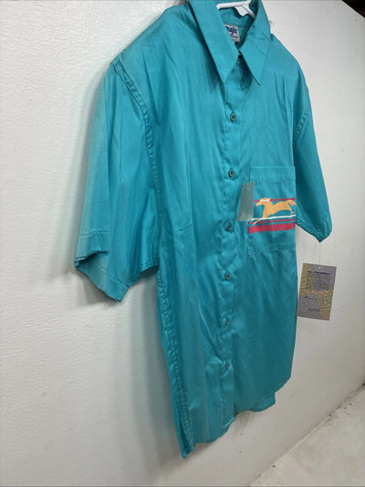 New Women’s Wrangler Blue Design Short Sleeve Button Up Size Small YY-59