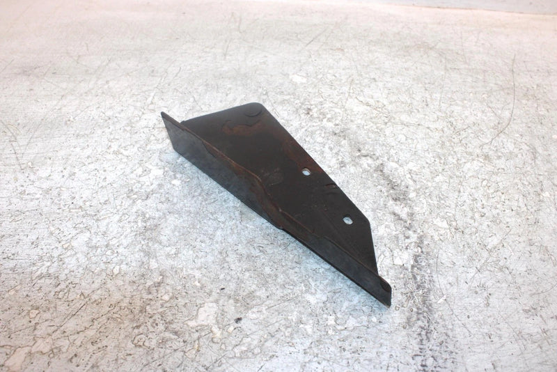 2004 Polaris Trail Boss 330 Oem Front Right Splash Sheild 5245533-067 AP117