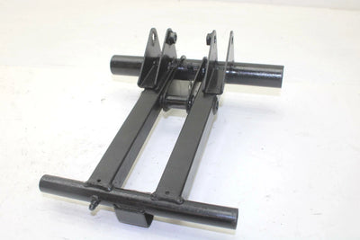 96 Yamaha Vmax 500 XT Pro Action OEM Rear Suspension Arm 8CM-47332-10-00 SY43