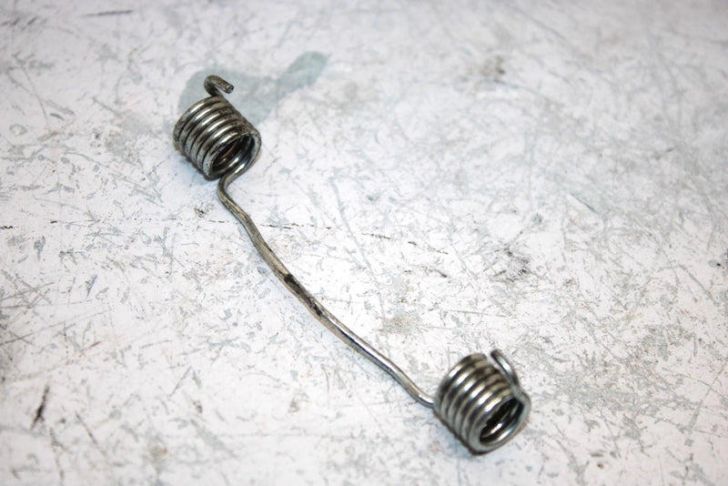 86 Honda Trx200 Sx A  Oem Brake Drum Spring 45173-HB3-003 AH27