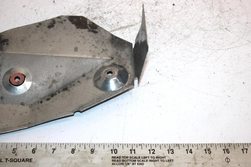 90 Yamaha Exciter Oem Right Oil Tank Plate 84M-2176E-00-00 SY3