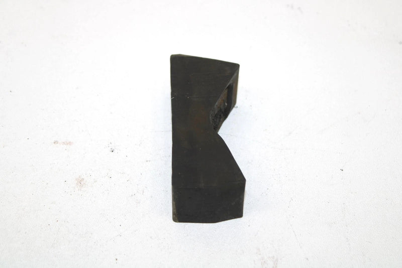 2004 Polaris 550 Classic Edge Oem Ski Stop 5412018 Q2851