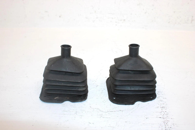 1998 Polaris 500 Oem Tierod Boot Pair 5411249 SP39